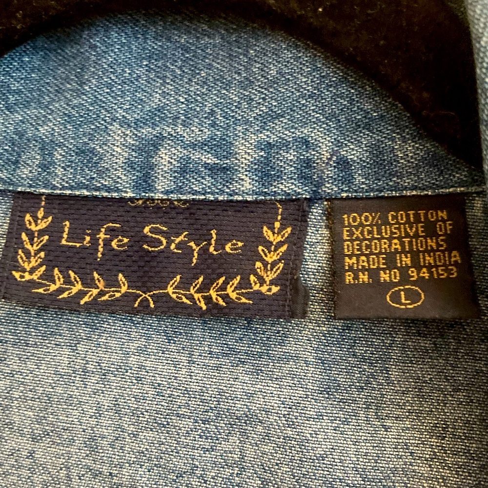Embroidered Denim Jacket - Picture 9 of 9